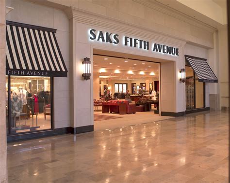 saks fifth avenue phoenix